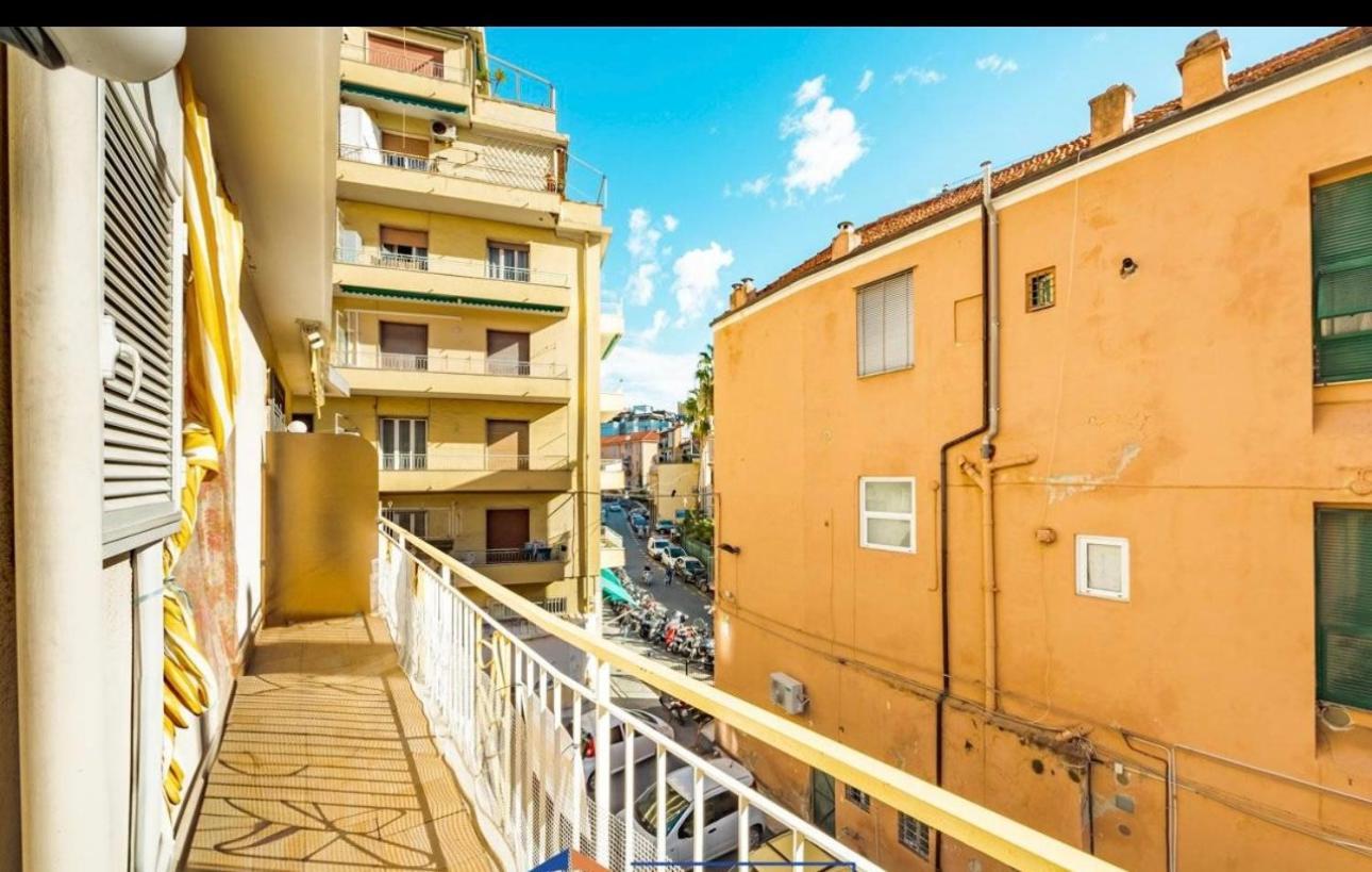 Ferienwohnung Casa Girasole Sanremo Centro Exterior foto